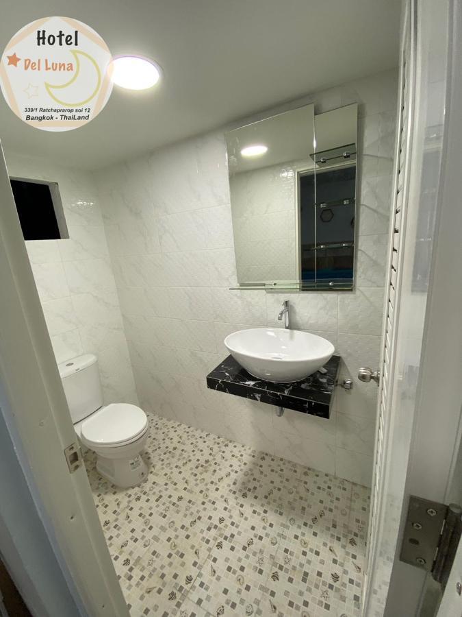 Hotel Del Luna Bangkok Kültér fotó