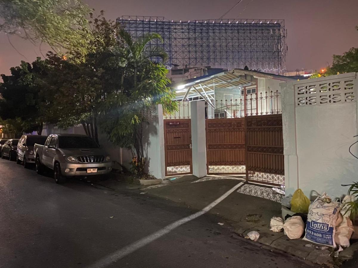 Hotel Del Luna Bangkok Kültér fotó